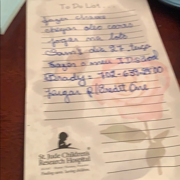 Meet your Posher, Eloiza - Picture 1 of 1